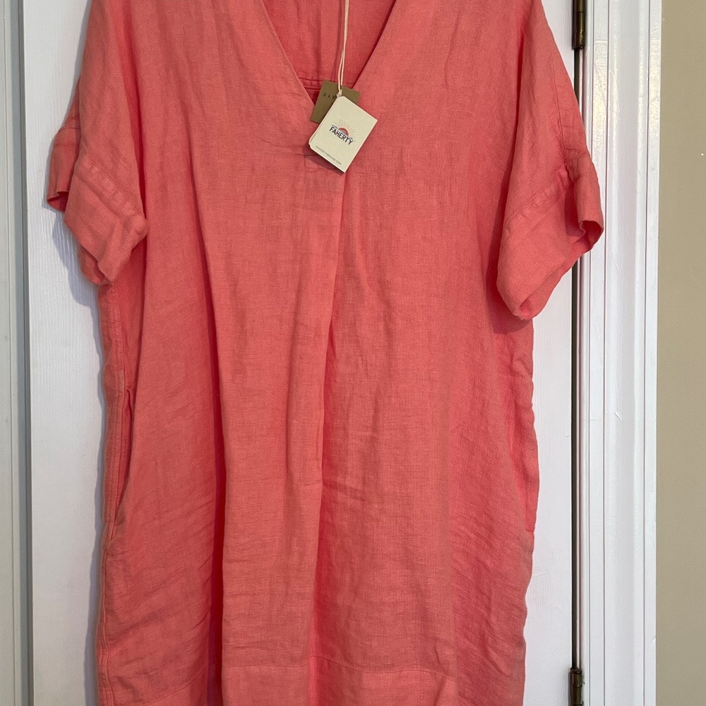 NWT Faherty dress